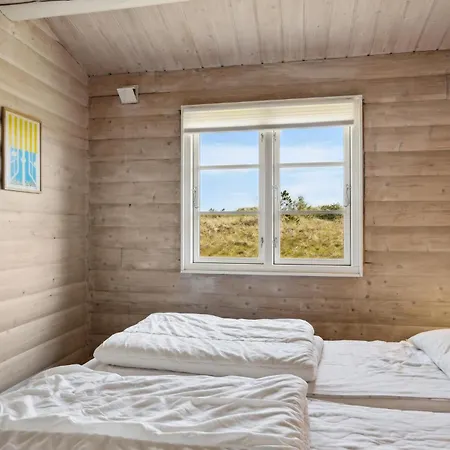 Holiday home Awesome In With Wifi Jerup